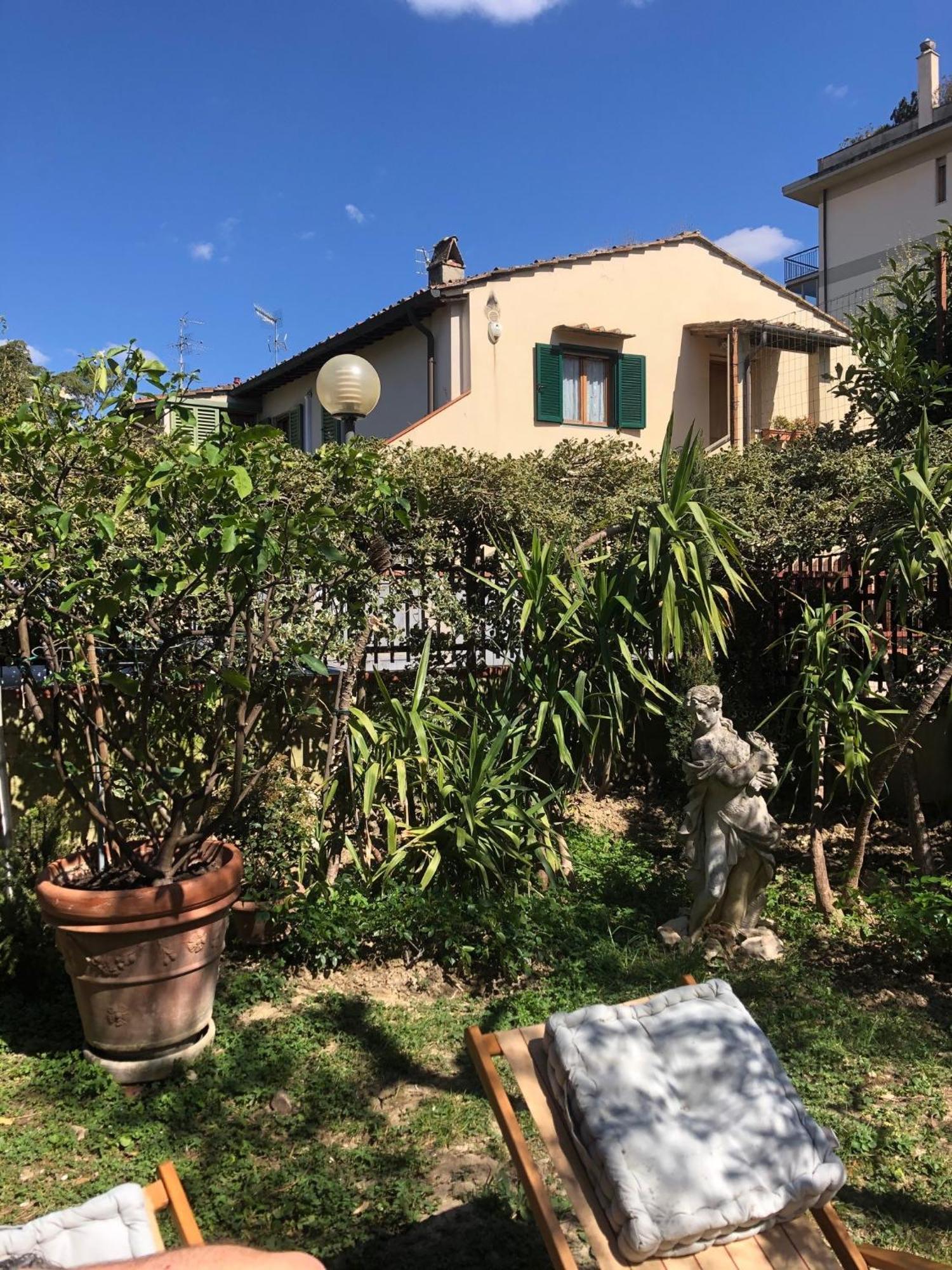La Villa Bianca - Appartamento In Villa Sesto Fiorentino Eksteriør bilde